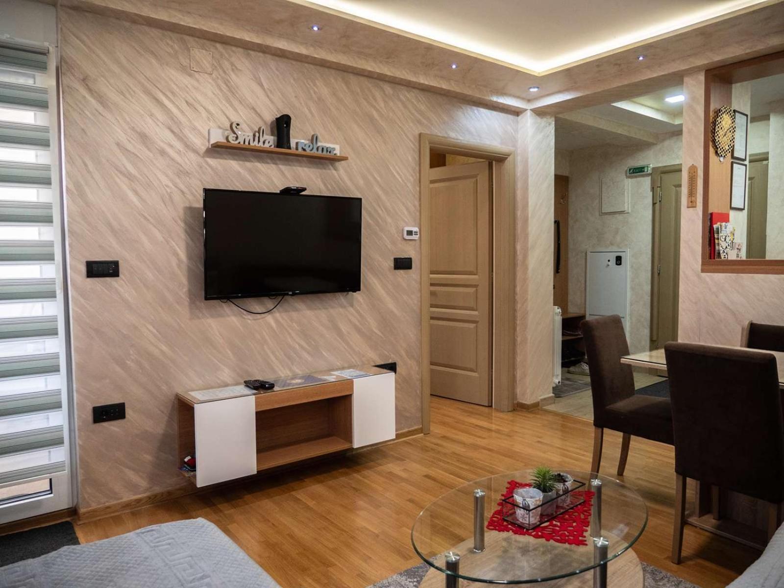 Apartment Dnd Sa Garazom